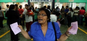 Continúan Las Dolorosas Denuncias de las Víctimas por atraco al IHSS