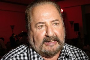 “Para llenar el bulto” acusan a empresario Schucry Kafie: Adolfo Facussé