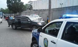 Tras persecución capturan un joven con una Uzi