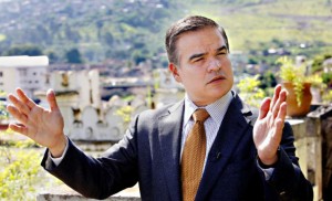 ACAN EFE confirma la entrega de Yani Rosenthal a EE.UU