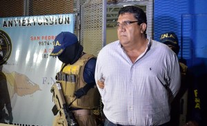 Roberto Turcios es acusado por estafa continúa