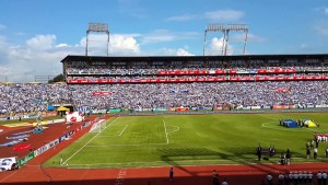 Hondureños listos para gritar “Fuera JOH” en el Olímpico