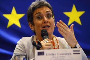Unión Europea: “Solo Libre y PAC han hecho propuestas serias sobre reformas electorales”