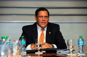 Luego del fracaso en Desarrollo Social, Lisandro Rosales ruega por volver