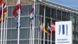 Banco Europeo retira apoyo al gobierno porque no se aclara asesinato de Berta Cáceres