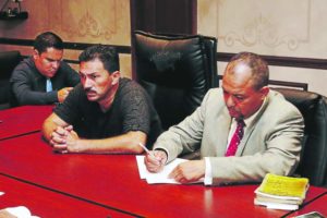 Declaran culpable por homicidio simple al diputado Galdámez