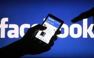 ¿Porqué la gente cree en el engaño más grande de Facebook?