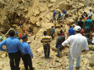 Mantienen esperanza de hallar los tres mineros con vida