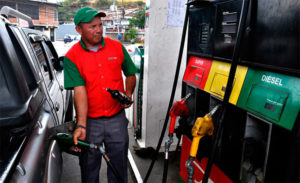 Vuelven a subir los precios de los combustibles a partir del lunes