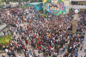 Movimiento Estudiantil exige se retiren denuncias para continuar diálogo