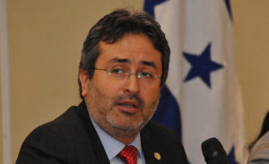MACCIH: “Es necesario una la Ley contra el Nepotismo en Honduras”