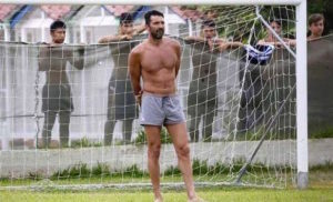 Buffon y sus vacaciones que conmueven a Italia