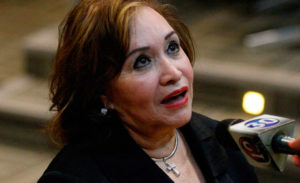 Ex magistrada se retracta y dice que el camino para la reelección está abierto