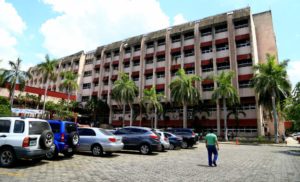 Anuncian que tres hospitales pasarán a manos privadas en los próximos días