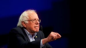 Bernie Sanders pide a Trump que no apoye Golpes de Estado en Latinoamérica