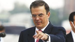 México invertirá $30,000 millones para atender migración de Centroamérica