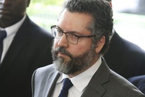 “Cambio climático es un complot marxista”: canciller brasileño