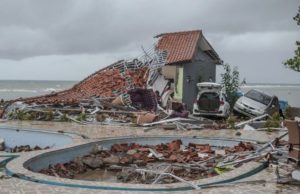 Tsunami en Indonesia deja 429 muertos y 1,459 heridos
