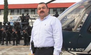 Exfiscal mexicano se declara culpable de narcotráfico en EE.UU