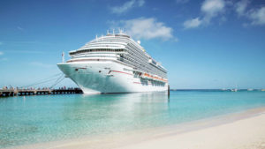 Joven pierde la vida al caer de Crucero en el Mar Caribe