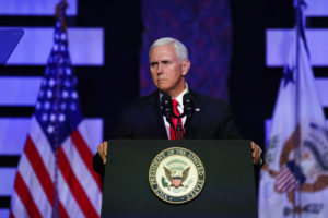 Pence: “Es el momento de terminar con el régimen de Maduro”