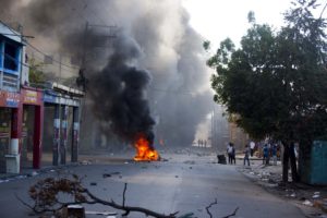 Haití: Manifestantes atacan la residencia del presidente