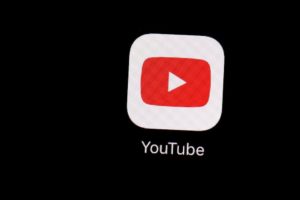 Madre descubre un vídeo con instrucciones para suicidarse en YouTube Kids