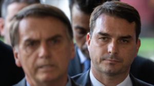 Brasil: Fiscales investigarán a hijo de Bolsonaro por lavado de dinero