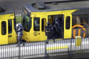 Holanda: Atentado obliga a elevar al máximo alerta antiterrorista