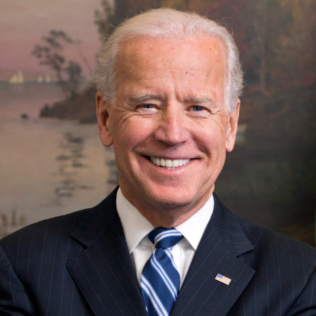 Joe Biden lidera las encuestas presidenciales.