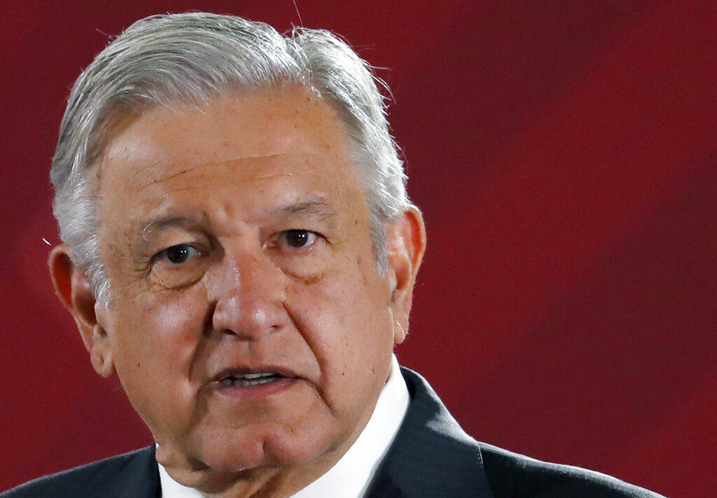 AMLO, censurar