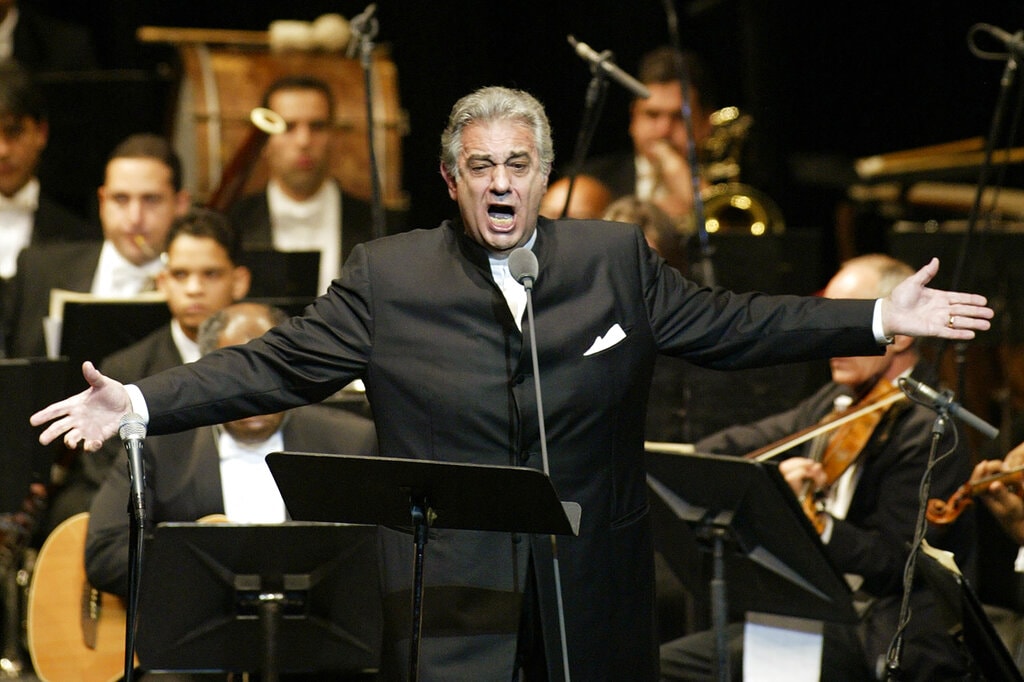 Plácido Domingo regresa a escena entre denuncias de acoso sexual