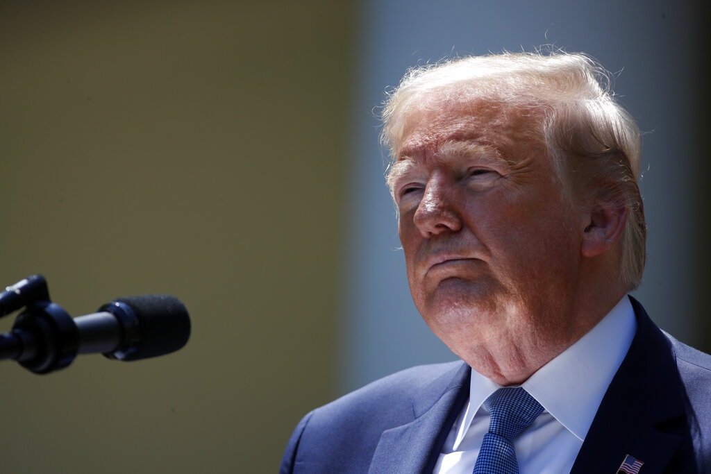 Al Capone, Donald Trump anunció la suspensión de viajes. Triunfo