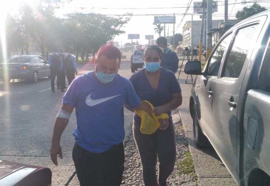 Policía con Covid-19