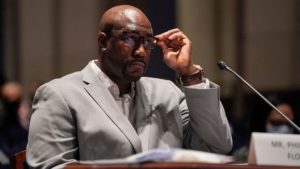 El hermano de Floyd pide al Congreso que paren tanto dolor