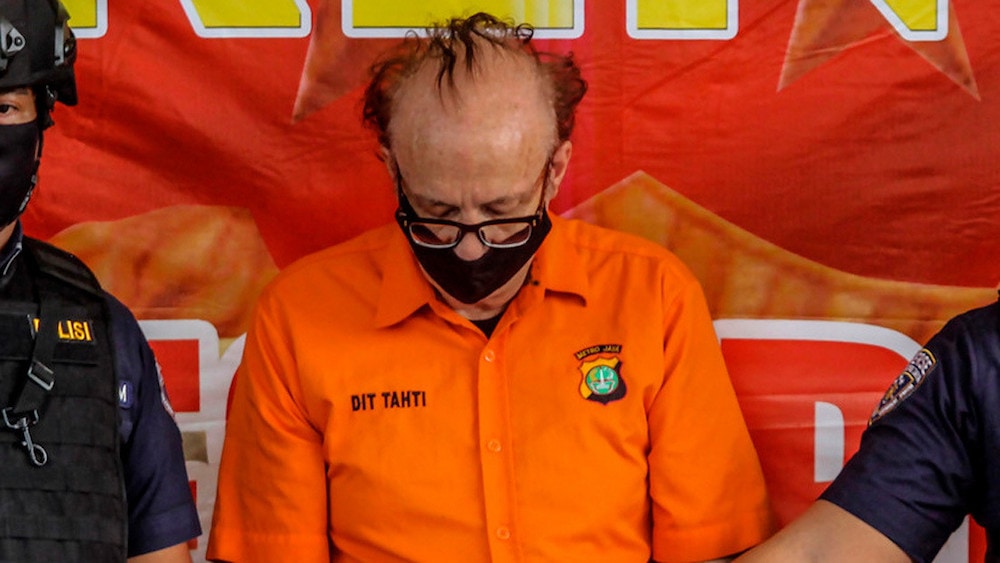 Indonesia: Muere supuesto abusador de 300 niños en un aparente suicidio.