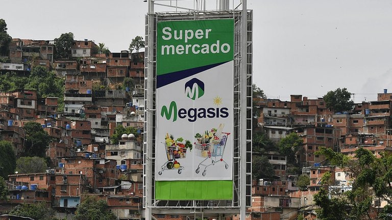 Irán inaugura un supermercado en Venezuela e inicia su influencia económica en LA