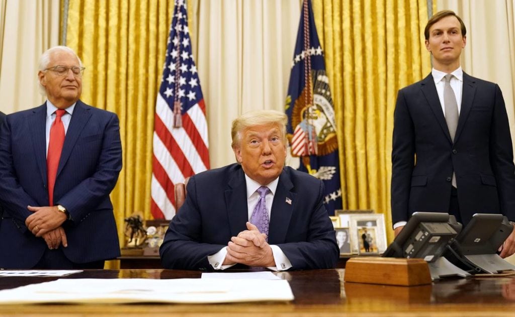 EEUU logra que Emiratos Árabes e Israel logren histórico acuerdo de paz.