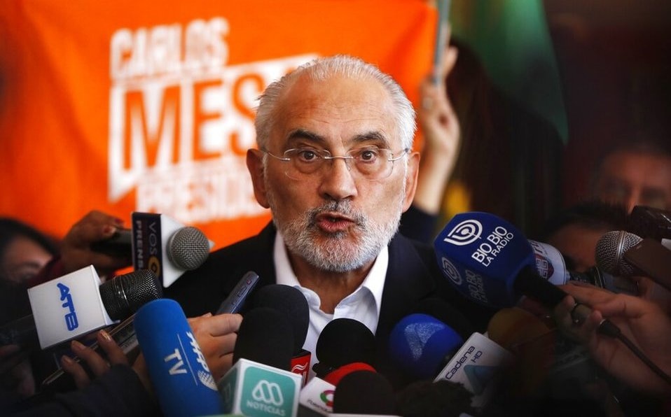 Carlos Mesa acepta derrota.