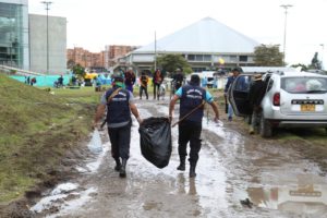 Indígenas en Colombia dan ejemplo al dejar impecable el Palacio de los Deportes
