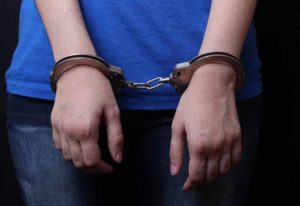 Mujer cobra venganza y mata al asesino de su mascota