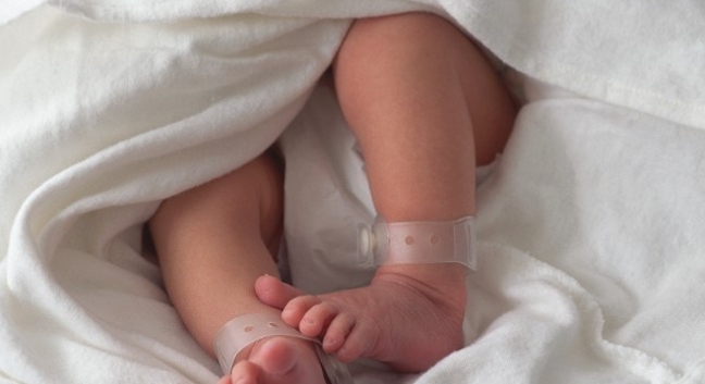 Bebé de diez meses. Heroína, anticuerpos contra,