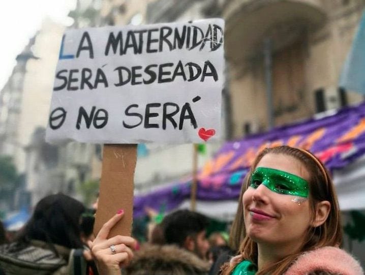 Joven de 22 años se liga las trompas para no tener hijos