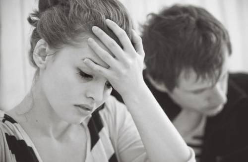 Mujer demanda a su novio.