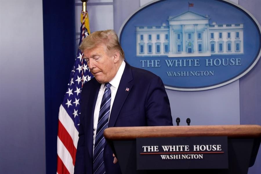 Donald Trump, cargo federal