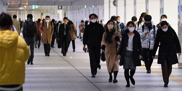 Japón cierra por completo entrada de extranjeros por rebrote de coronavirus