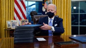 Biden establecerá al equipo de trabajo para unificar a las familias inmigrantes