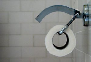 Empresa multa a sus trabajadores por ir al baño por más de una vez