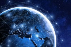 Starlink es aprobado en el Reino Unido, usuarios reportan conexiones de hasta 85mbps en zonas rurales