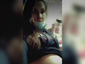 Mujer engaña a su novio asegurando que perdió a su bebé tras un robo, nunca estuvo embarazada